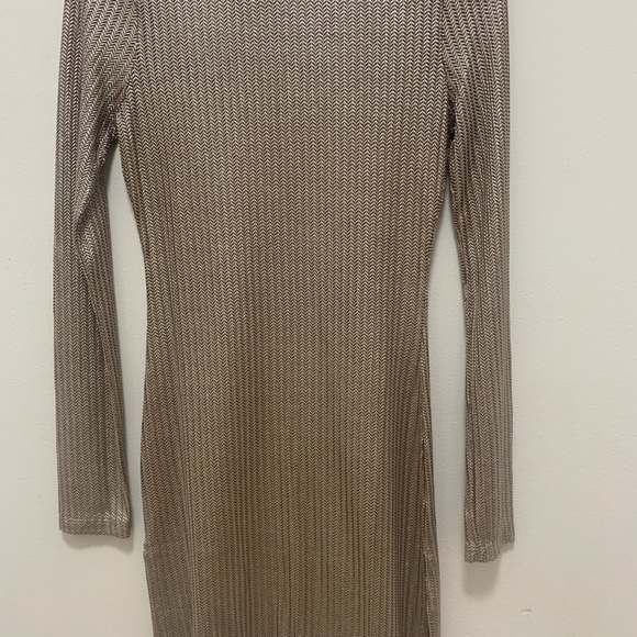 ICONSWIM dress cover up only wore once - Picture 4 of 4